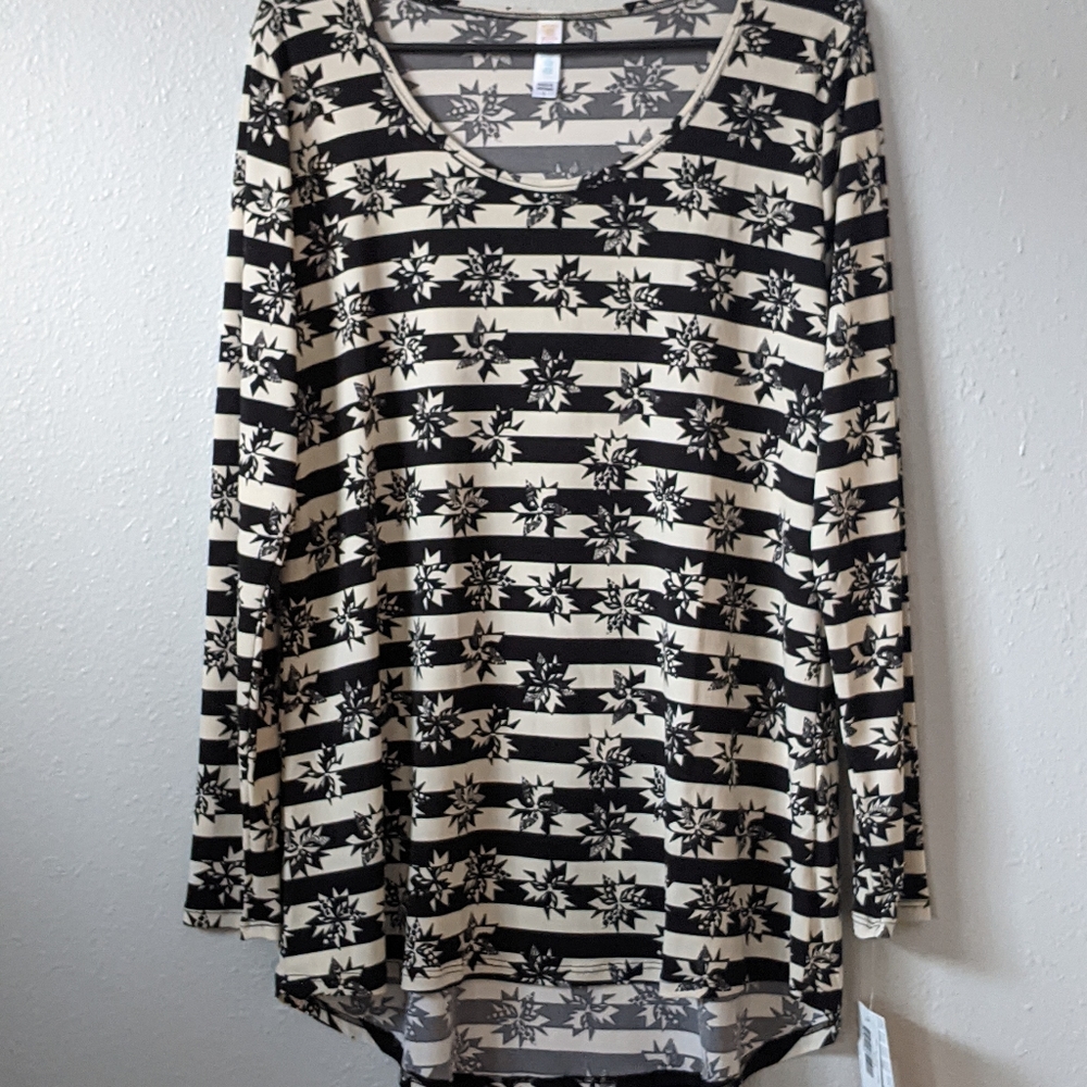New LuLaRoe Lynnae L (14-16)